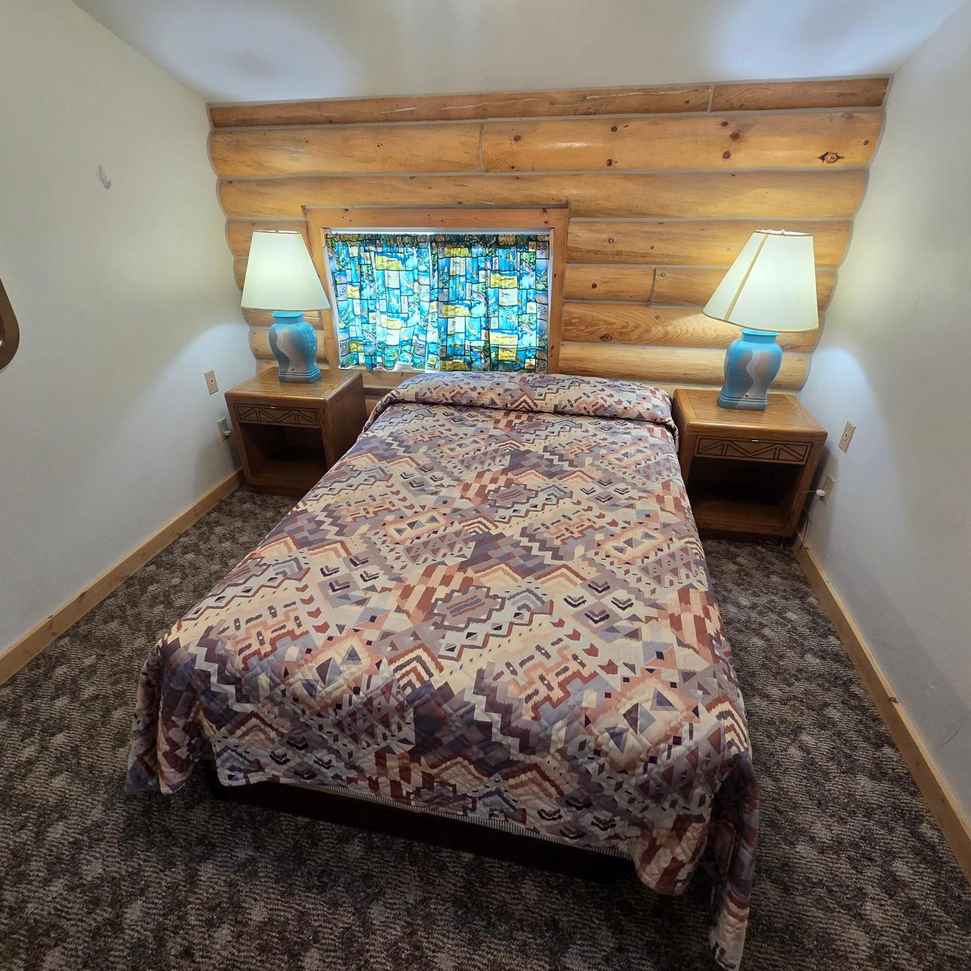 Jared's Wild Rose Ranch 2* Island Park